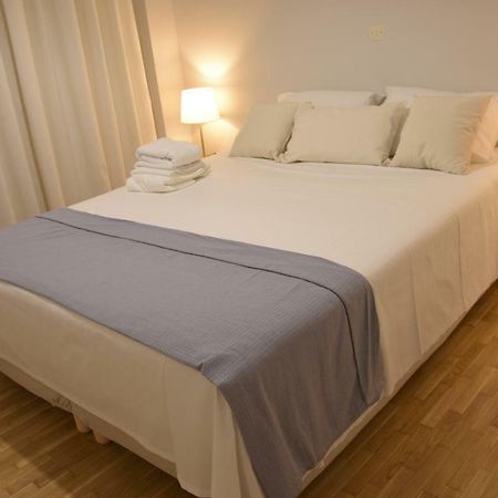 Elegant Coral Apartment Athene Buitenkant foto