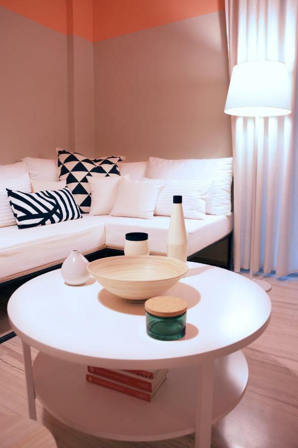 Elegant Coral Apartment Athene Buitenkant foto