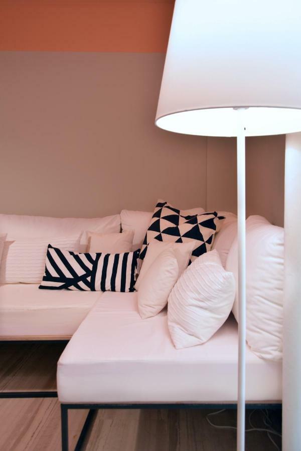 Elegant Coral Apartment Athene Buitenkant foto