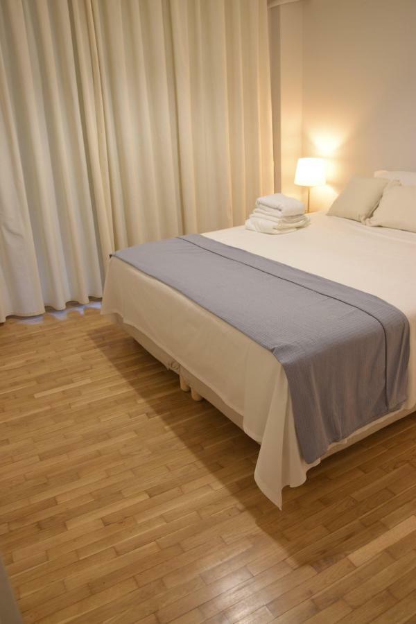 Elegant Coral Apartment Athene Buitenkant foto